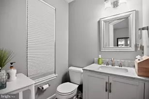 8 Heron Pointe Ct, Marlton, NJ 08053 - Photo 4
