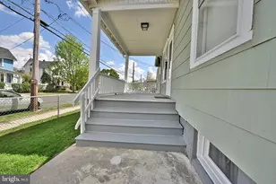 438 W 3rd St, Florence, NJ 08518 - Photo 36