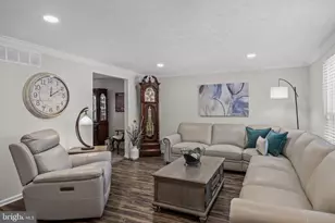8 Adams Ct, Marlton, NJ 08053 - Photo 4