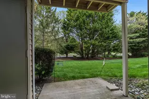 303 Sedgefield Dr, Mount Laurel, NJ 08054 - Photo 24