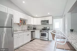541 Windsor Ave, Maple Shade, NJ 08052 - Photo 8