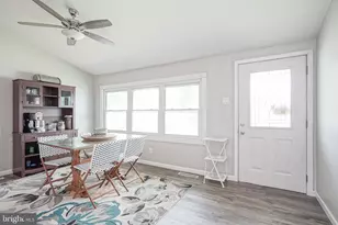 541 Windsor Ave, Maple Shade, NJ 08052 - Photo 6