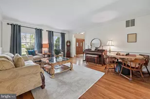 403 Providence Dr, Moorestown, NJ 08057 - Photo 10