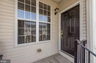345 Huntington Dr, Delran, NJ 08075 - Photo 2