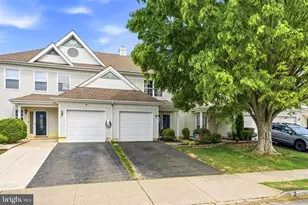 3 Tattersall Dr, Burlington, NJ 08016 - Photo 2