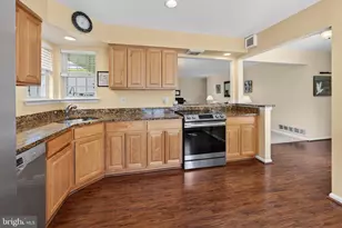 413 Aster Pl, Mount Laurel, NJ 08054 - Photo 6