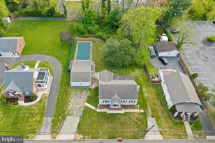 6 Butts Ave, Bordentown, NJ 08505 - Photo 2