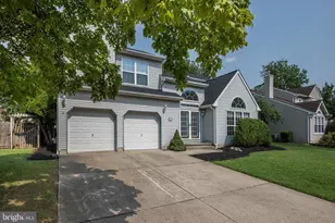 94 Jennifer Ln, Burlington, NJ 08016 - Photo 8