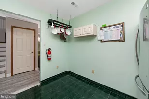 140 Kettlebrook Dr, Mount Laurel, NJ 08054 - Photo 18