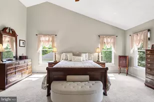 612 Saratoga Dr, Mount Laurel, NJ 08054 - Photo 26
