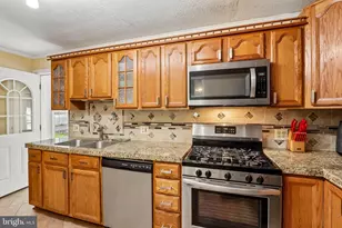 13 Spruce Ave, Bordentown, NJ 08505 - Photo 22