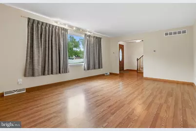 13 Village Avenue, Marlton, NJ 08053 - Photo 12