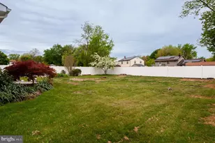 211 Powder Mill Rd, Edgewater Park, NJ 08010 - Photo 28