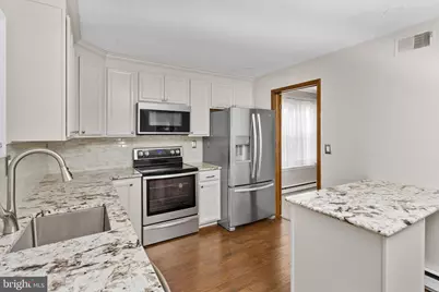 68 Buckingham Drive, Southampton, NJ 08088 - Photo 14