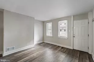 212 York St, Burlington, NJ 08016 - Photo 2