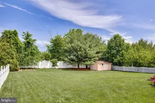 13 Stoneybrook Ct, Mansfield Township, NJ 08022 - Photo 56