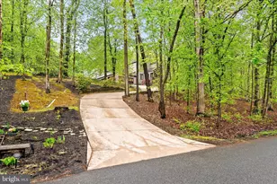 621 Hanover Dr, Wrightstown, NJ 08562 - Photo 4