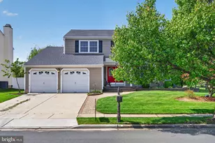 160 Country Farms Rd, Marlton, NJ 08053 - Photo 1