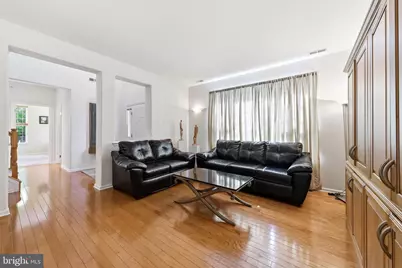 140 Merion Way, Hainesport, NJ 08036 - Photo 6