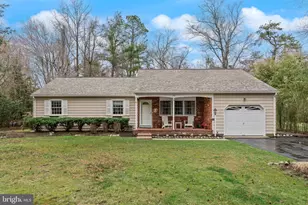 10 Normandy Dr, Medford, NJ 08055 - Photo 1