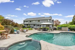 6 La Rue Ln, Medford, NJ 08055 - Photo 2
