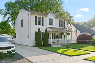 442 Cutler Ave, Maple Shade, NJ 08052 - Photo 2