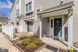105 Wharton Rd, Mount Laurel, NJ 08054 - Photo 2
