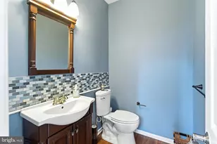 181 Glenwood Ave, Burlington, NJ 08016 - Photo 6