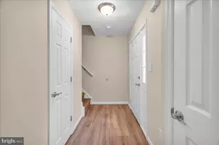 34 Fawnhollow Ct, Medford, NJ 08055 - Photo 4