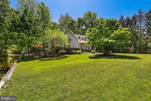 11 Hilliards Bridge Rd, Southampton, NJ 08088 - Photo 2