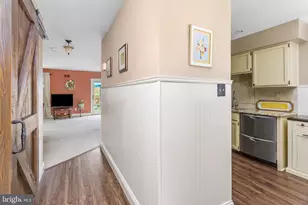20 Gloucester Ct, Bordentown, NJ 08505 - Photo 6