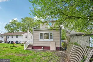 523 W 5th St, Palmyra, NJ 08065 - Photo 36