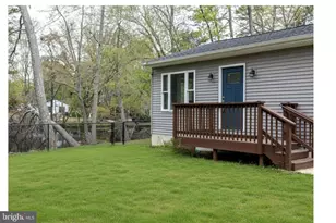 20 Columbine Ave, Browns Mills, NJ 08015 - Photo 2