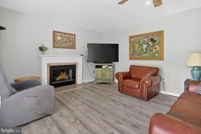 33 Klein Drive, Bordentown, NJ 08620 - Photo 12