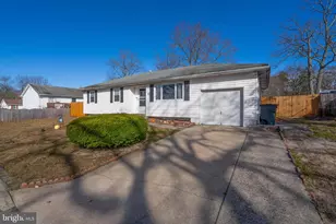 11 Jefferson St, Browns Mills, NJ 08015 - Photo 2