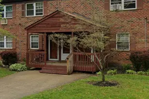 806 Garnet Dr, Burlington, NJ 08016 - Photo 1