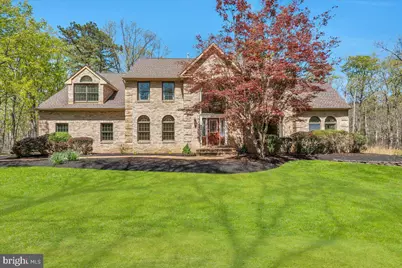 5 Hamilton Court, Southampton, NJ 08088 - Photo 2