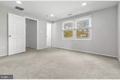 8 Hawkins Lane, Willingboro, NJ 08046 - Photo 24