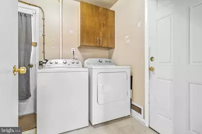 8 Hawkins Lane, Willingboro, NJ 08046 - Photo 14