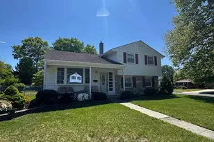 36 Latimer Way, Burlington, NJ 08016 - Photo 1