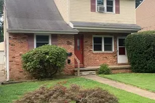 442 Buttonwood Ave, Maple Shade, NJ 08052 - Photo 1