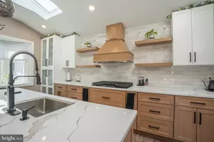 202 Hendrickson, Edgewater Park, NJ 08010 - Photo 10
