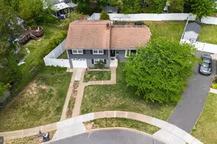 410 Taft Pl, Beverly, NJ 08010 - Photo 4