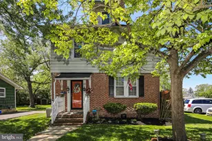 10 S Lenola Rd, Moorestown, NJ 08057 - Photo 1