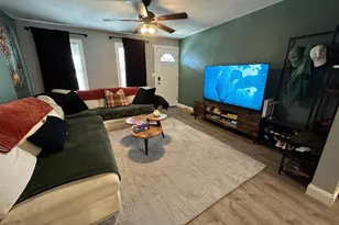 203 Mill St, Mount Holly, NJ 08060 - Photo 2