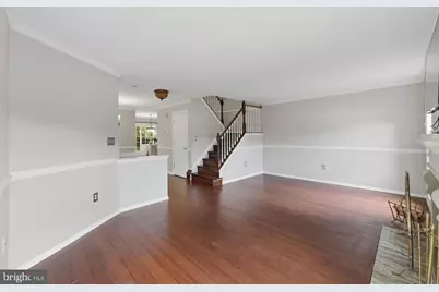 601 Lindsley Court, Burlington, NJ 08016 - Photo 6