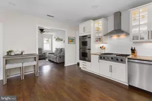 47 E Park St, Bordentown, NJ 08505 - Photo 18