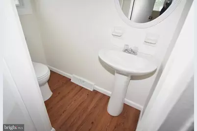 216 E Pearl Street, Burlington, NJ 08016 - Photo 10