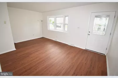 216 E Pearl Street, Burlington, NJ 08016 - Photo 4