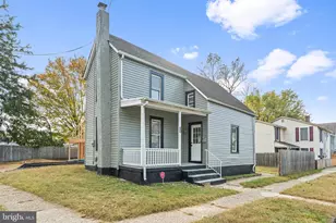 50 Pine St, Beverly, NJ 08010 - Photo 1